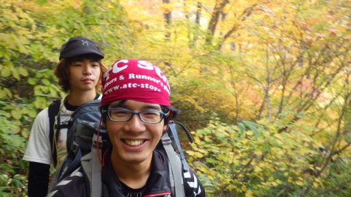 笑顔の新人I川と、 初のリーダーに意気込む、同期のK