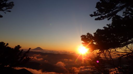 光小屋出発直後。マウントFUJIが。